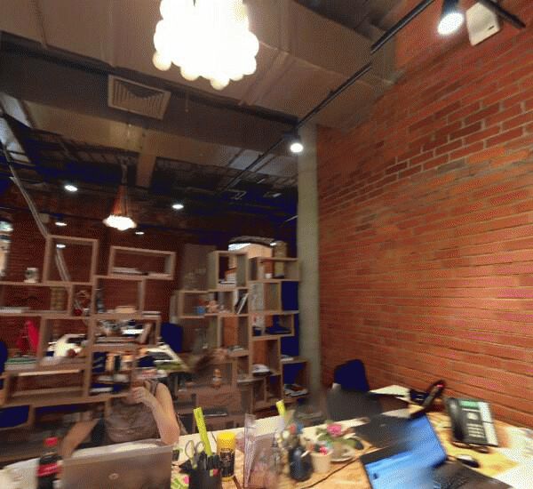 Банкомат ЮниКредита по адресу Варшавское ш., д. 9, стр. 1, ОЦ «ПМ Бизнес Солюшнс»