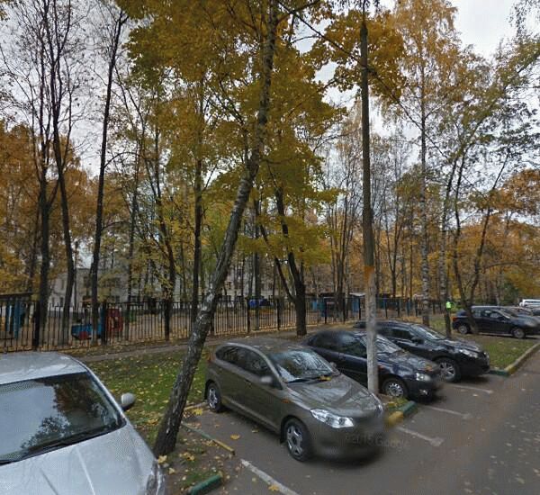 Банкомат ЮниКредита по адресу Лобненская ул., вл. 4, кор. 2, ТРЦ «Зиг-Заг»