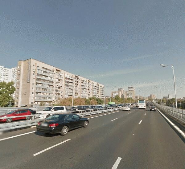 Банкомат ЮниКредита по адресу Можайское ш. (пересечение с МКАД), д. Марфино, вл. 110, маг. «АШАН-Марфино»