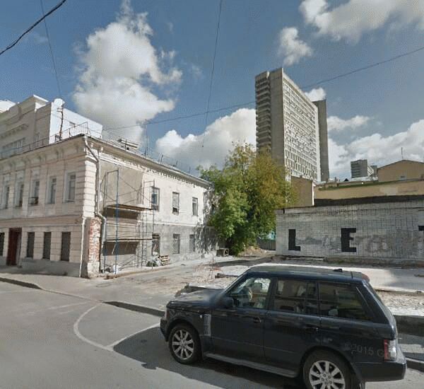 Банкомат Росгосстрах Банка по адресу Большой Николо-Песковский пер., д. 17, ночной клуб «Де жа вю»