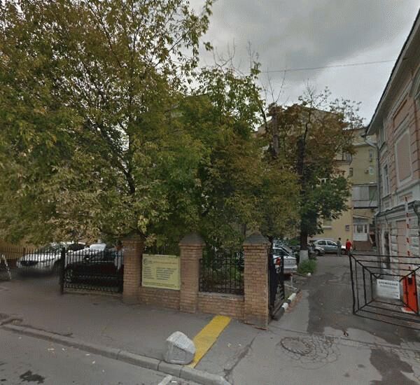 Банкомат банка Траст по адресу Денежный пер., д. 24, стр. 3, детский медицинский центр «Семья и здоровье»