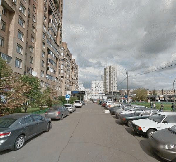 Банкомат Райффайзенбанка по адресу ул. Краснопрудная, д. 13, магазин «Перекресток»