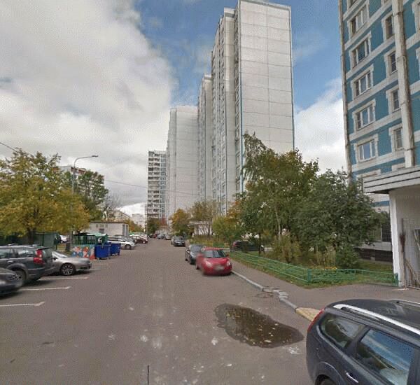 Банкомат Райффайзенбанка по адресу ул. Профсоюзная, д. 138, лит. А, стр. 1, АЗС «ТНК»