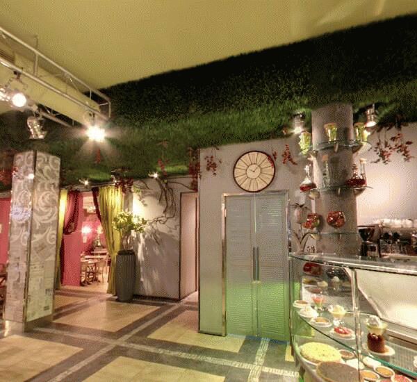 Банкомат Гута-Банка по адресу ул. Ганецкого, д. 1, кинотеатр «Варшава» 