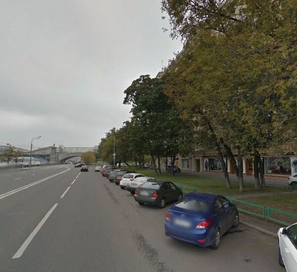 Банкомат Дил-Банка по адресу ул. Саввинская наб., д. 3, оф. банка