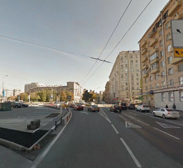 Банкомат Росбанка по адресу ст. м. «Автозаводская», северный вестибюль