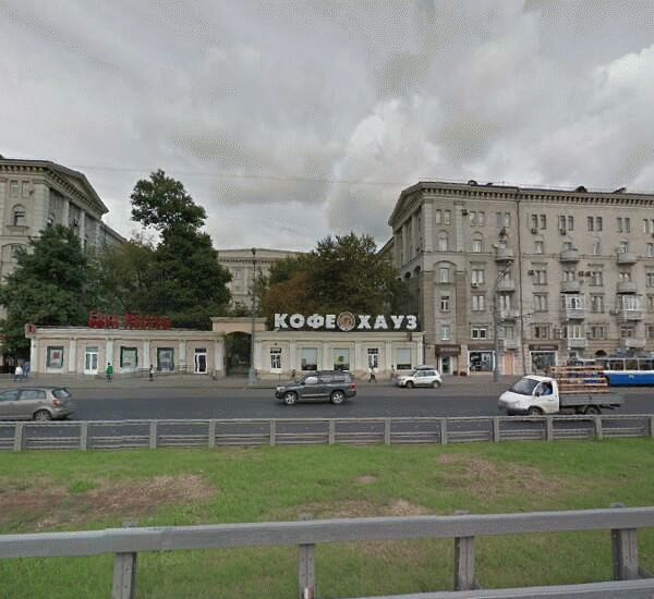 Банкомат Росбанка по адресу ст. м. «Аэропорт», северный вестибюль