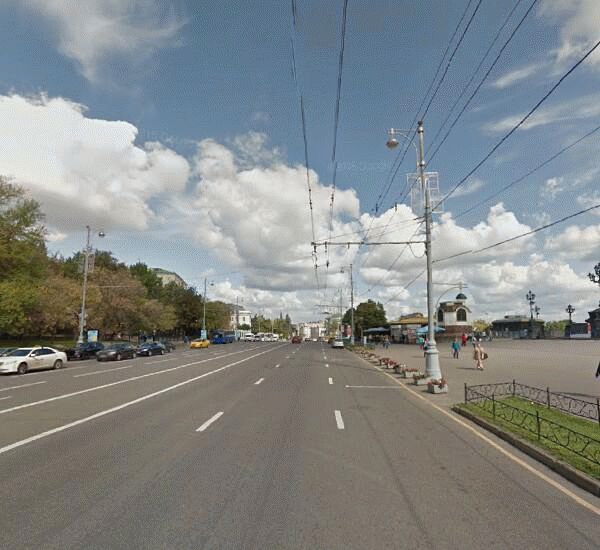 Банкомат Росбанка по адресу ст. м. «Кропоткинская», южный вестибюль