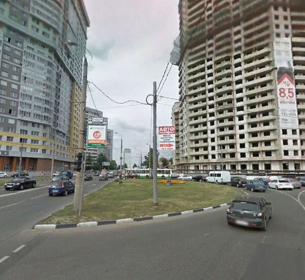 Банкомат Росбанка по адресу ст. м. «Молодежная», северный вестибюль