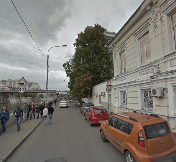 Банкомат Новикомбанка по адресу Якиманская наб., д. 4/4, стр. 2, оф. банка