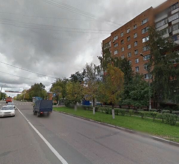 Банкомат банка Уралсиб по адресу г. Серпухов, Московское ш., д. 46, магазин «Славянская корона»