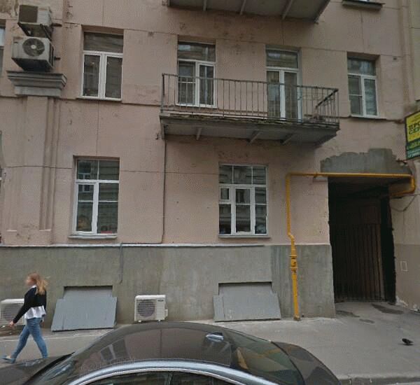 Банкомат ЮниКредита по адресу ул. Остоженка,  д. 5