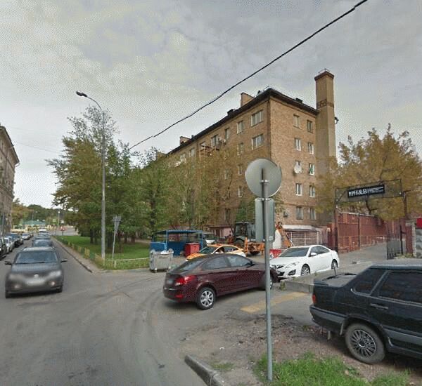 Банкомат ЮниКредита по адресу ул. Макеева,  д. 13