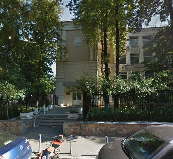 Банкомат Сбербанка России по адресу пер. Б. Гнездиковский, д. 1, стр. 2, БЦ «На Гнездиковском», 2-й этаж, около лифта