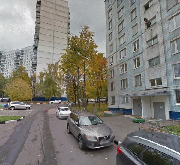 Банкомат Сбербанка России по адресу ул. Голубинская, д. 32, кор. 2, оф. банка