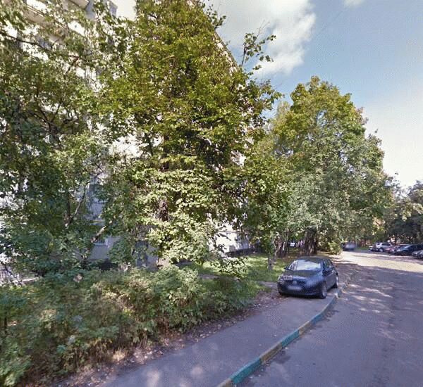 Банкомат Сбербанка России по адресу ул. Нежинская, д. 13, оф. банка