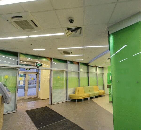 Банкомат Сбербанка России по адресу ул. Новый Арбат,  17