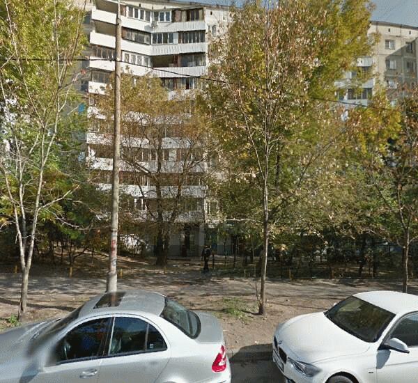 Банкомат Сбербанка России по адресу ул. Б. Очаковская, д. 21, оф. банка