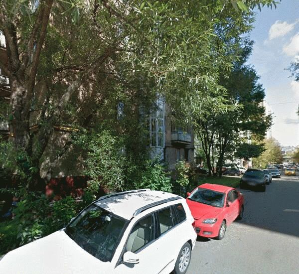 Банкомат Сбербанка России по адресу ул. Тихвинская, д. 20, оф. банка