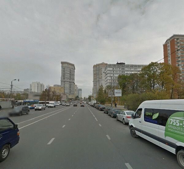 Банкомат Сбербанка России по адресу ул. Ярцевская, д. 25, лит. А, ТК «Трамплин», -1-й этаж