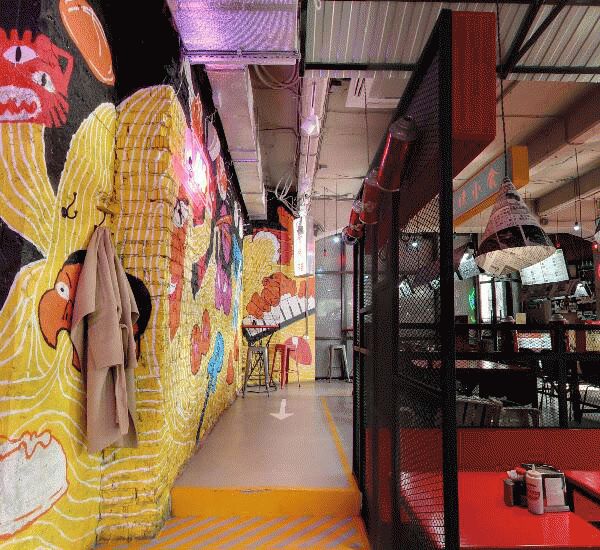 Банкомат банка ВТБ по адресу ул. Тверская,  д. 7