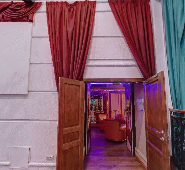 Банкомат банка ВТБ по адресу ул. Большая Садовая,  д. 5