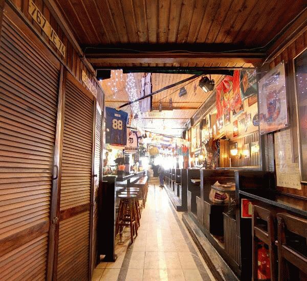 Банкомат банка ВТБ по адресу Тверская,  д. 5/6