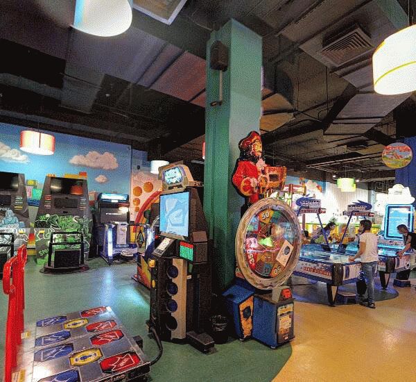 Банкомат банка ВТБ по адресу наб. Пресненская,  д. 2