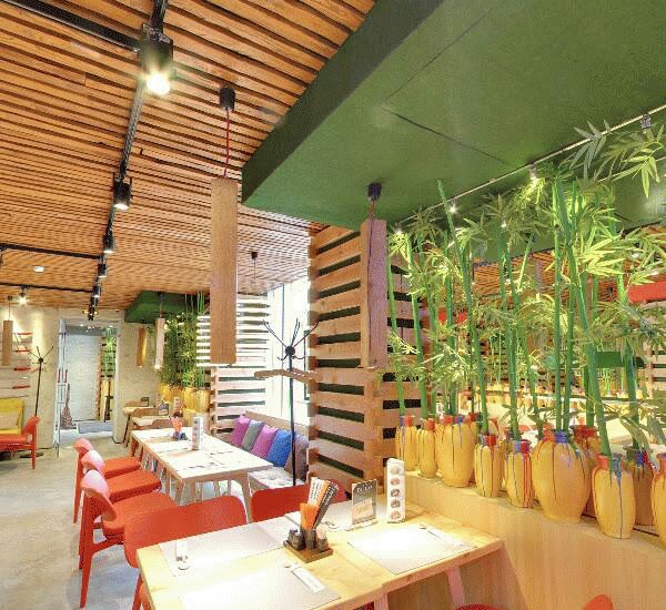 Банкомат банка ВТБ по адресу просп. Мира,  д. 120,  стр. 1