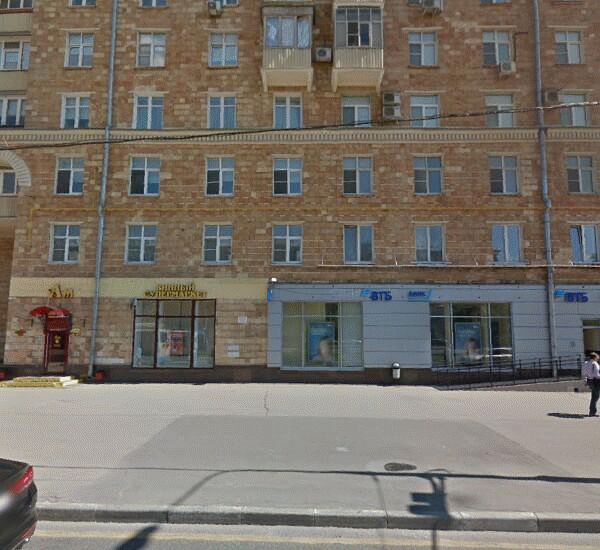 Банкомат банка ВТБ по адресу просп. Ломоносовский,  д. 18