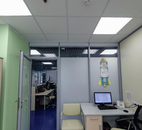 Банкомат Интерпрогрессбанка по адресу ул. Миклухо-Маклая,  д. 36а