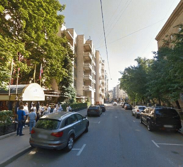 Банкомат Московского кредитного банка по адресу пер. Спиридоньевский,  д. 9,  стр. 1