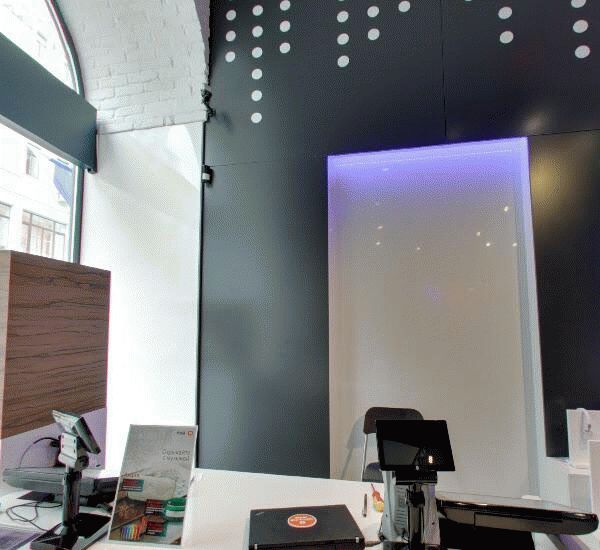 Банкомат Московского кредитного банка по адресу ул. Кузнецкий Мост,  д. 6/3,  стр. 3