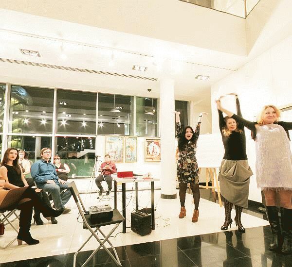 Банкомат Райффайзенбанка по адресу ул. Космодамианская,  д. 52,  стр. 3