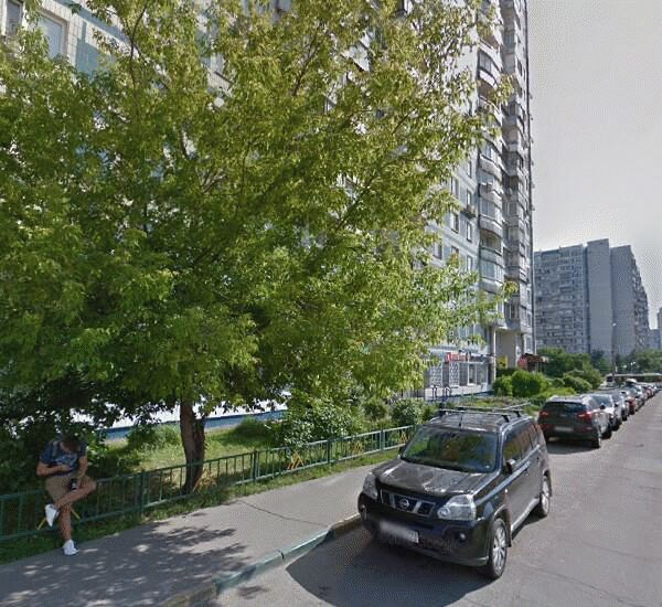 Банкомат Райффайзенбанка по адресу бул. Осенний,  д. 15