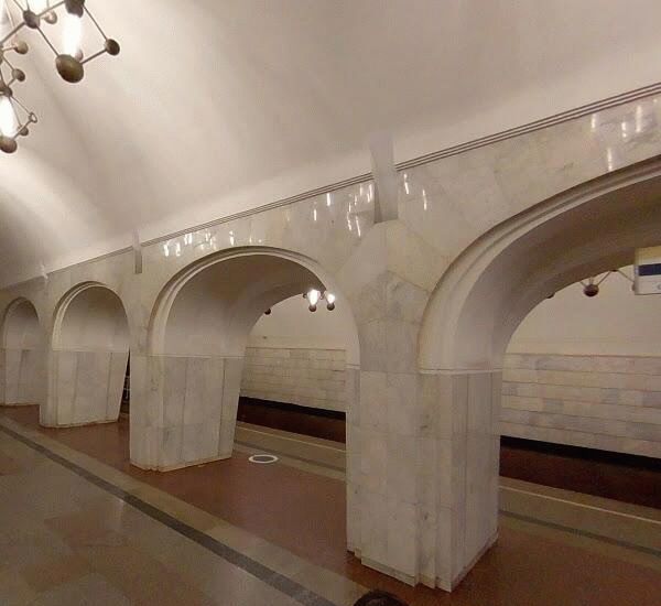 Банкомат банка Россия по адресу ул. Новослободская,  д. 23