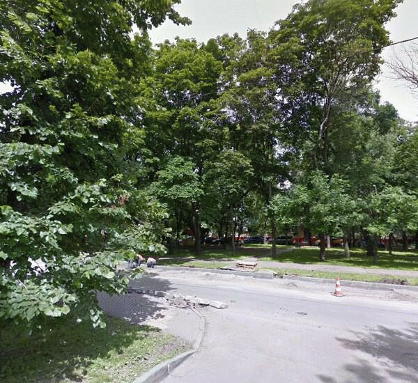 Банкомат Сбербанка России по адресу ул. Просторная,  д. 8