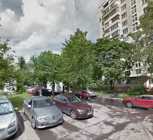 Банкомат Сбербанка России по адресу ул. Широкая,  д. 8