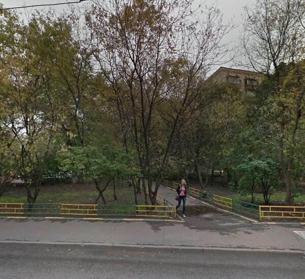 Банкомат банка Зенит по адресу ул. Грузинский Вал, д. 18/15/2, СМ «Ароматный мир»