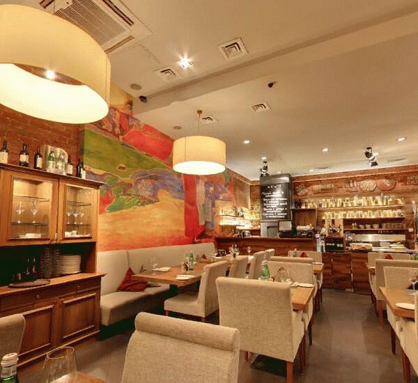 Банкомат СМП Банка по адресу ул. Неглинная,  д. 8/10