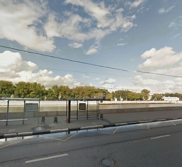 Банкомат Газпромбанка по адресу наб. Раушская,  д. 16