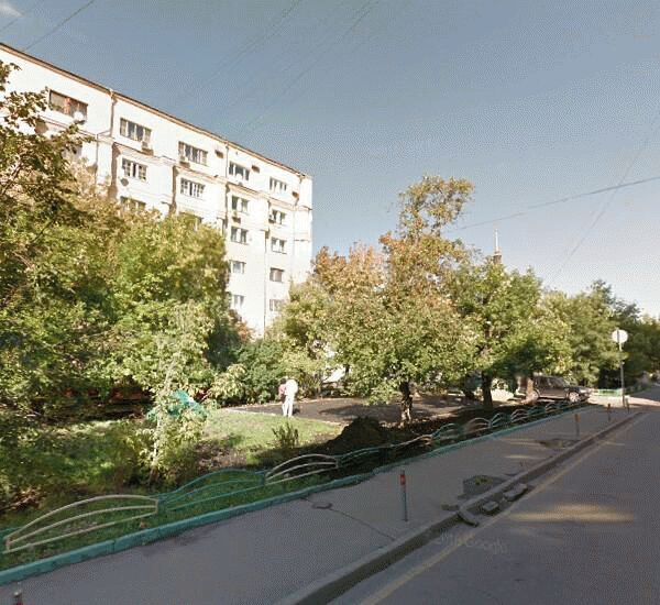 Банкомат Банка «ФК Открытие» по адресу ул. Большая Полянка, д. 28/3, салон сотовой связи «Связной»