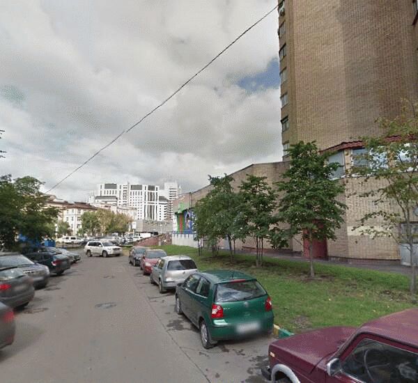 Банкомат Сбербанка России по адресу 3-й Крутицкий пер., д. 15, оф. банка