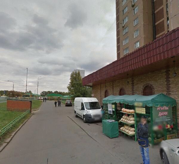 Банкомат Сбербанка России по адресу ул. Исаковского,  31