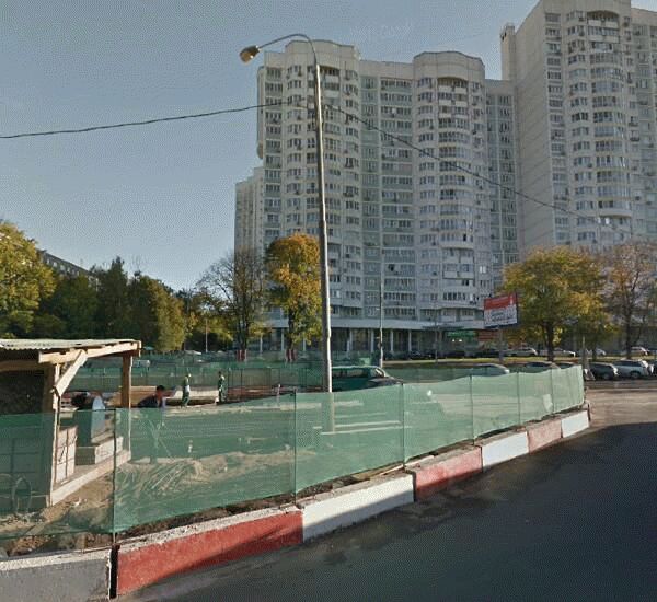 Банкомат Сбербанка России по адресу ул. Миклухо-Маклая, д. 18, кор. 1, оф. банка