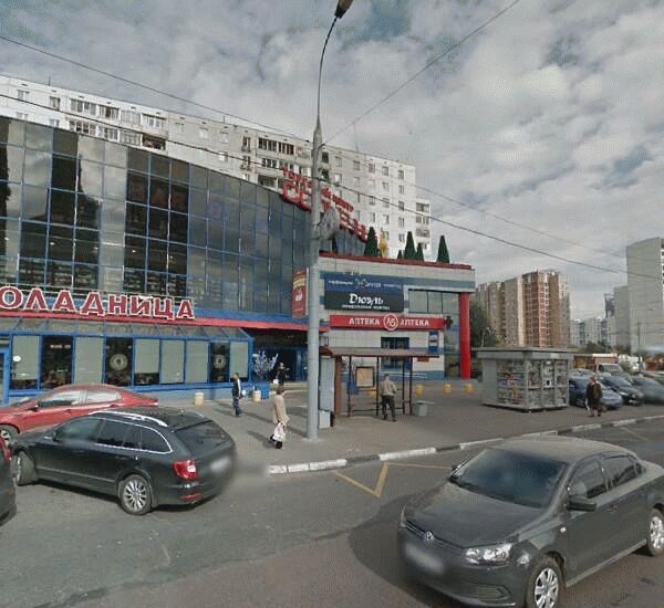 Банкомат Траст Капитал Банка по адресу ул. Маршала Катукова, д. 25, ТЦ «Солнечный ветер», в тамбуре