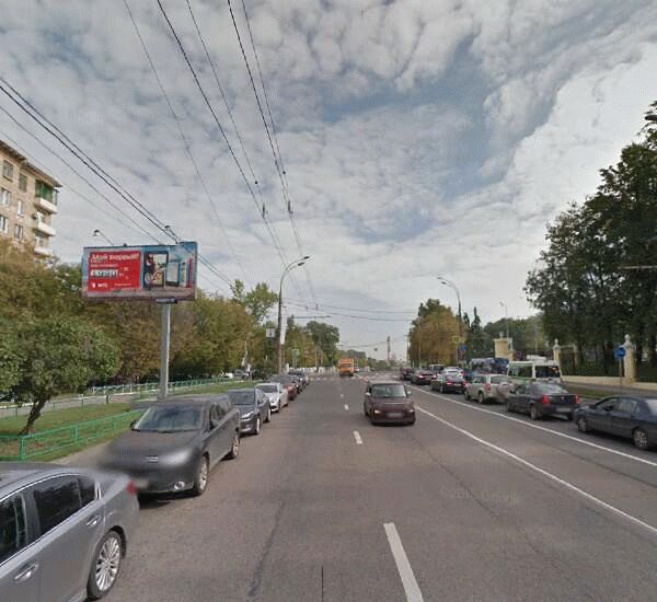 Банкомат Траст Капитал Банка по адресу Мосфильмовская ул., д. 2, лит. В, магазин «Плюшка»