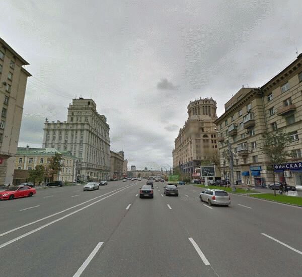 Отделение Банка Интеза по адресу ул. Валовая, д. 11/19