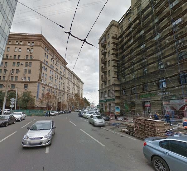 Отделение Райффайзенбанка по адресу пер. Орликов,  д. 8