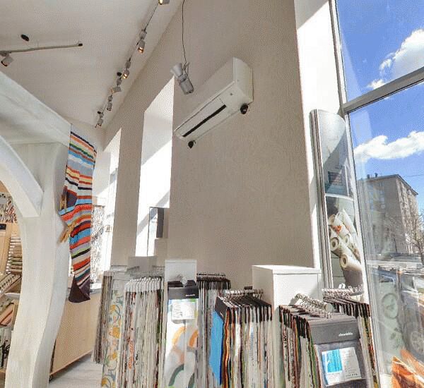 Отделение ЮниКредита по адресу просп. Ленинский,  д. 70/11